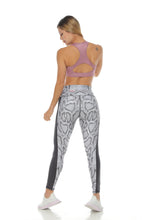Load image into Gallery viewer, Nicole Fashion Leggings
